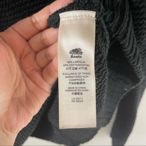 Roots knit sweater in linen and cotton, black, size XS, EUC - Picture 4 of 5